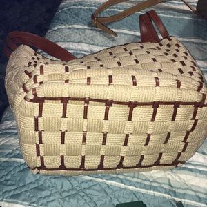 De Vecchi By Hamilton Hodge